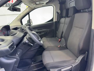 Peugeot Partner 2022 de 3 ASIENTOS