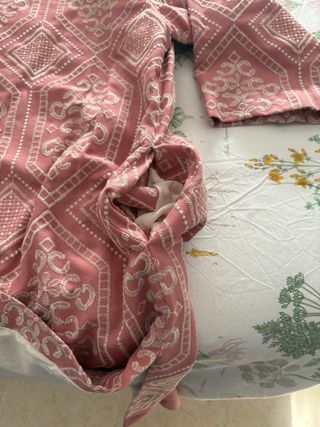 Kimono rosa bordado talla única