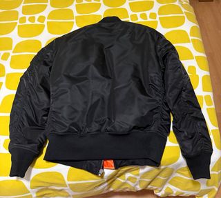 Cazadora Bomber MA1 Brandit Negra