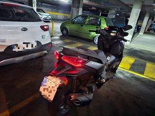 Yamaha XMAX 125 Scooter