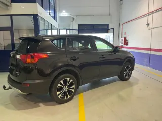 Toyota RAV4 2015