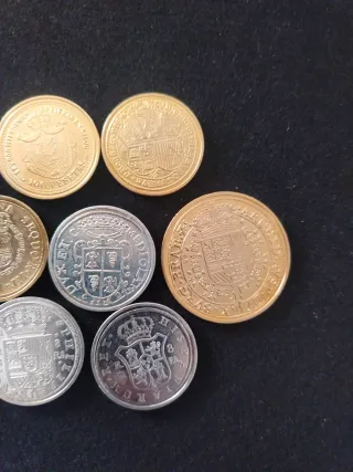 8Lote  Monedas Españolas Antiguas