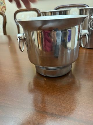 Cubitera de Acero Inoxidable - Diseño Clásico