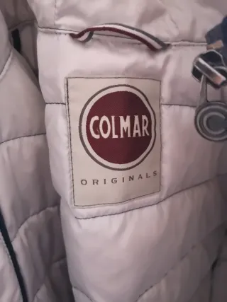 Chaqueta Colmar azul acolchada