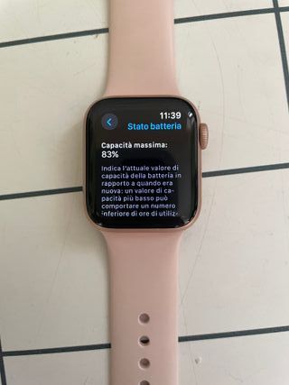 Apple Watch 4 oro Rosa perfettamente funzionante