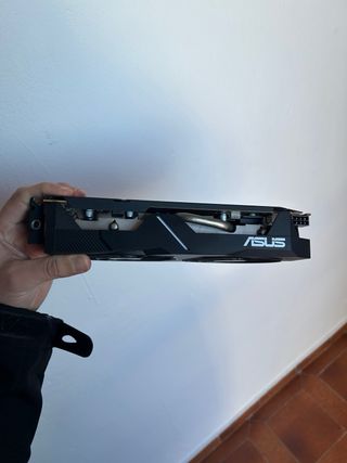 Tarjeta Gráfica ASUS Radeon RX 5500 XT