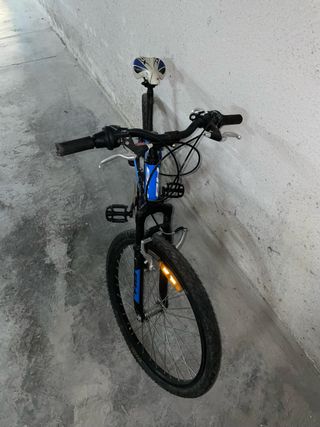 Bicicleta BH azul