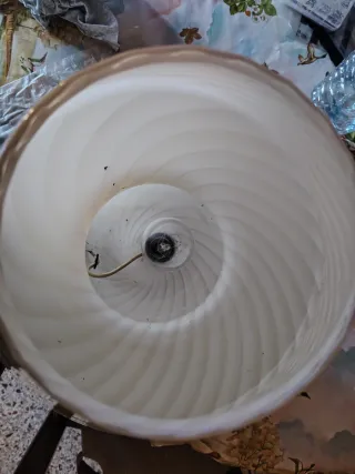 Lampada in vetro opaline