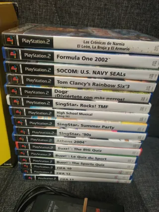 PlayStation 2 Negra + Juegos