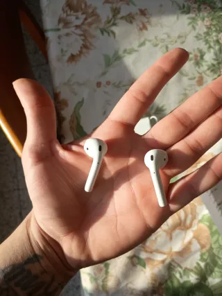 Auriculares inalámbricos Apple AirPods Originales
