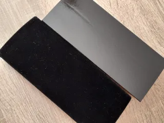 Estuche negro terciopelo, a estrenar