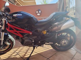 Ducati 796 ABS CUIDADA