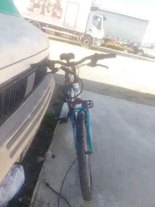 Bicicleta Romester Blanca y Azul