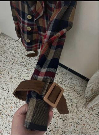 Chaqueta de cuadros con cuello de pelo