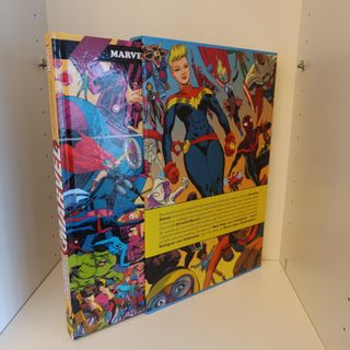 HISTORIA DEL UNIVERSO MARVEL TREASURY EDITION