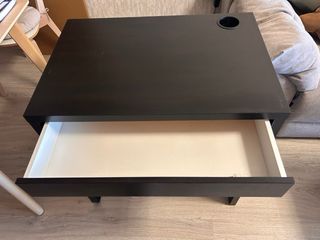 Escritorio negro moderno