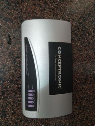 Router Conceptronic 4 puertos