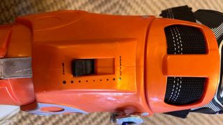 Esquís de travesía Dynafit con botas y pieles