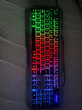 Teclado y Ratón Gaming RGB