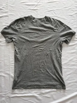 Camiseta Nike Gris Logo Swoosh