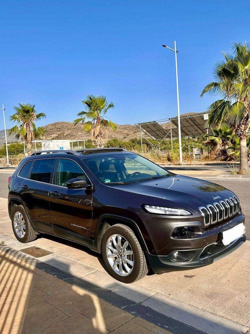 JEEP Cherokee 2.2 CRD 147KW Limited Auto 4x4 - foto 1