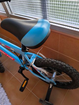 Bicicleta infantil azul ATRACTOR
