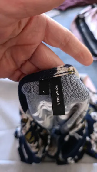 Lote Ropa Mujer Negra y Rosa