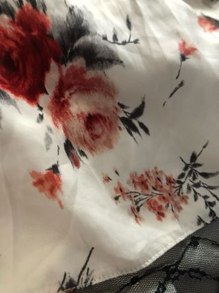 Vestido floral zara  encaje talla S