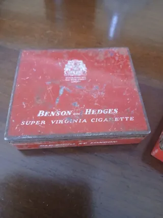 Portasigarette in latta Benson & Hedges