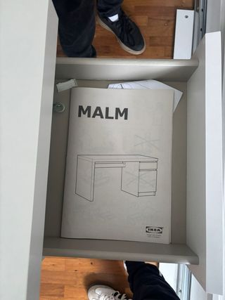 Escritorio MALM 140x65cm Blanco