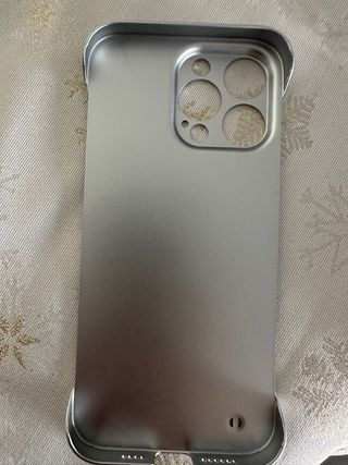 Funda iPhone 14 Pro Max Plata