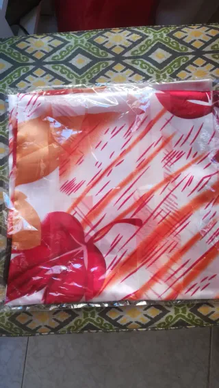 Pañuelo estampado naranja y rojo