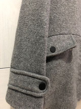 Abrigo trenca niña con capucha y pelo