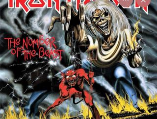 Figura Iron Maiden Eddie, falta el tridente .