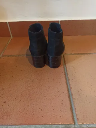 Botines negros tacón