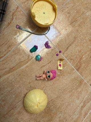 Juguete LOL Surprise Bola Amarilla