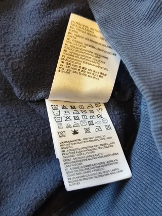 Sudadera Carhartt con capucha azul