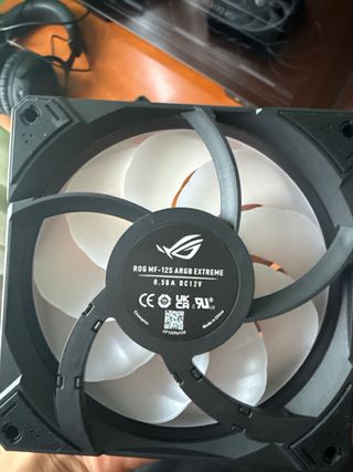 Ventiladores ROG Ryujin III Extreme