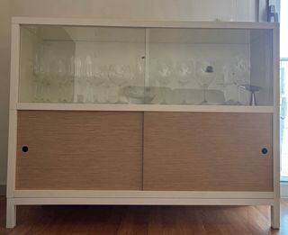 Vitrina baja cristal y madera