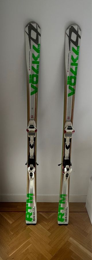 Völkl RTM 84 181cm con fijaciones Marker