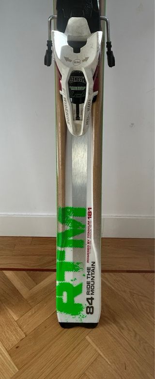 Völkl RTM 84 181cm con fijaciones Marker