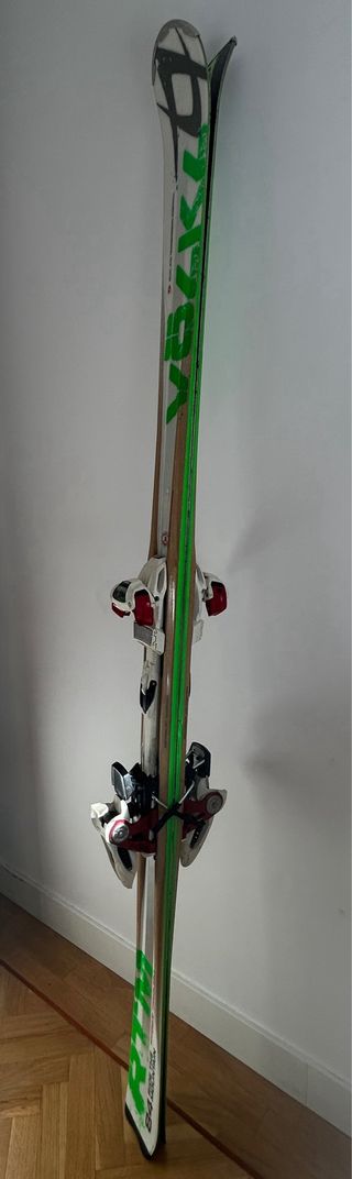 Völkl RTM 84 181cm con fijaciones Marker