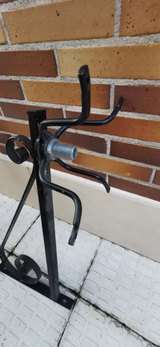 2 Brazos Farola Forja Villa