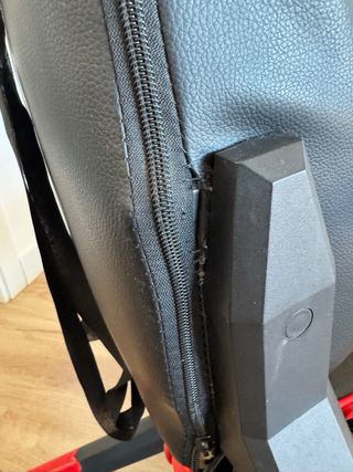 Silla Gaming Negra y Roja.  Marca Tempest.