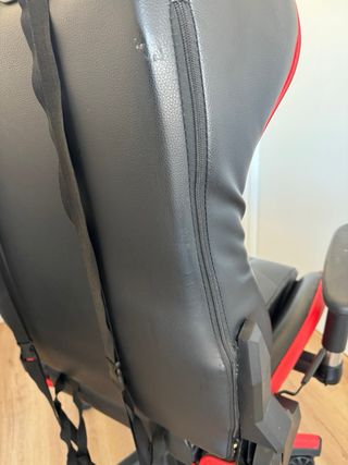 Silla Gaming Negra y Roja.  Marca Tempest.