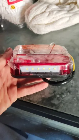 Piloto LED para remolque