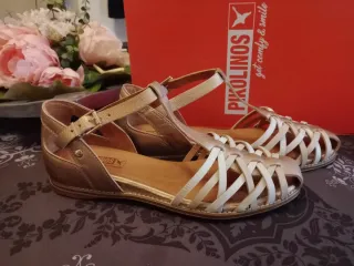Sandalias Pikolinos Talla 37 Oro y Blanco