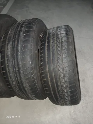 Llantas Mercedes con neumáticos