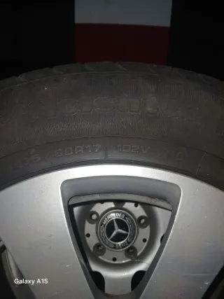 Llantas Mercedes con neumáticos