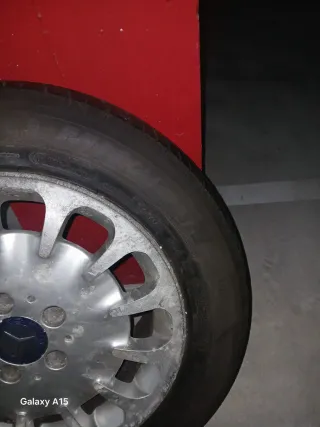 Llantas Mercedes con neumáticos